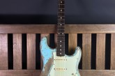 Fender 2011 Ediao Limitada Masterbuilt Jason Smith Ultimate Relic Daphne Blue-10.jpg